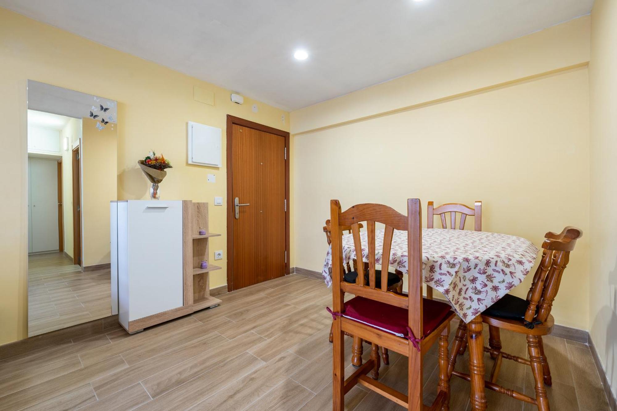 סאלו Hauzify I Apartament Van Gogh מראה חיצוני תמונה