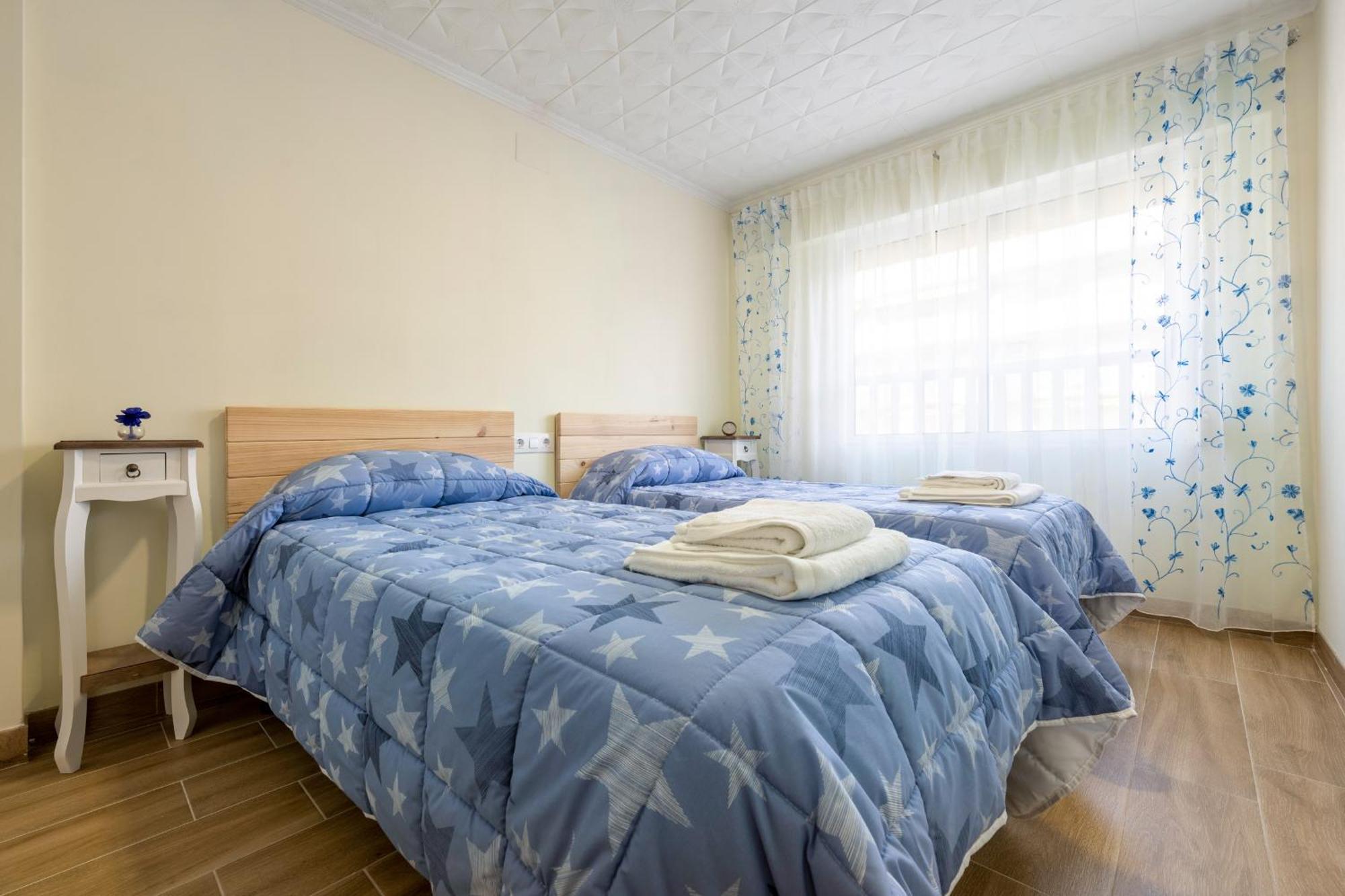 סאלו Hauzify I Apartament Van Gogh מראה חיצוני תמונה
